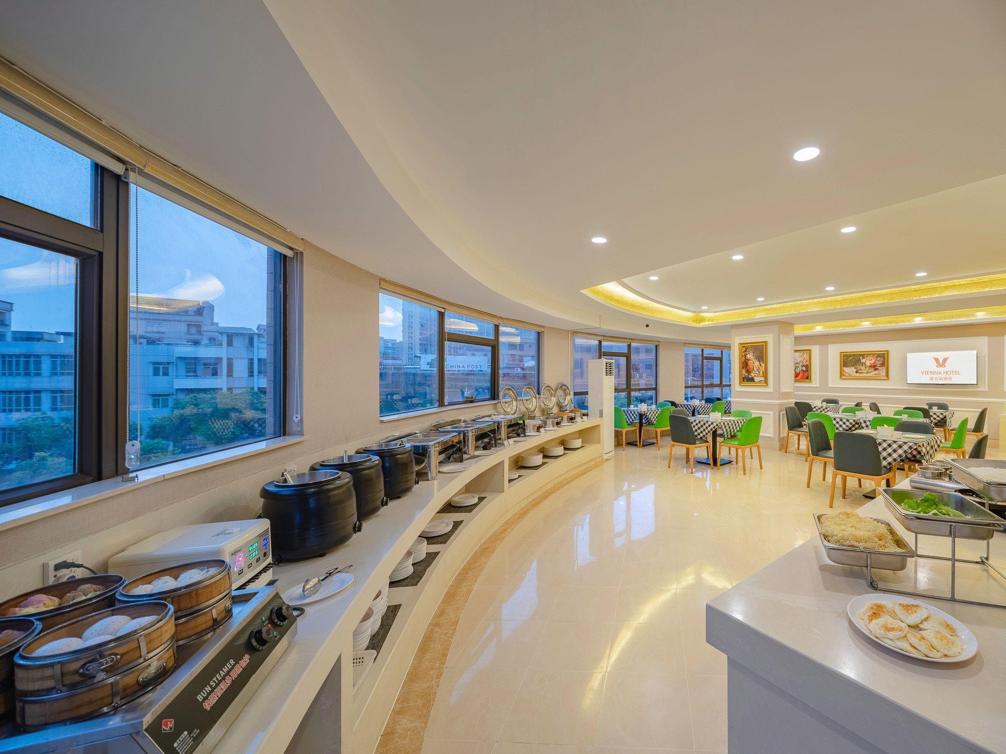 Vienna Hotel (Dongguan Dongkeng Wenge) 29/37