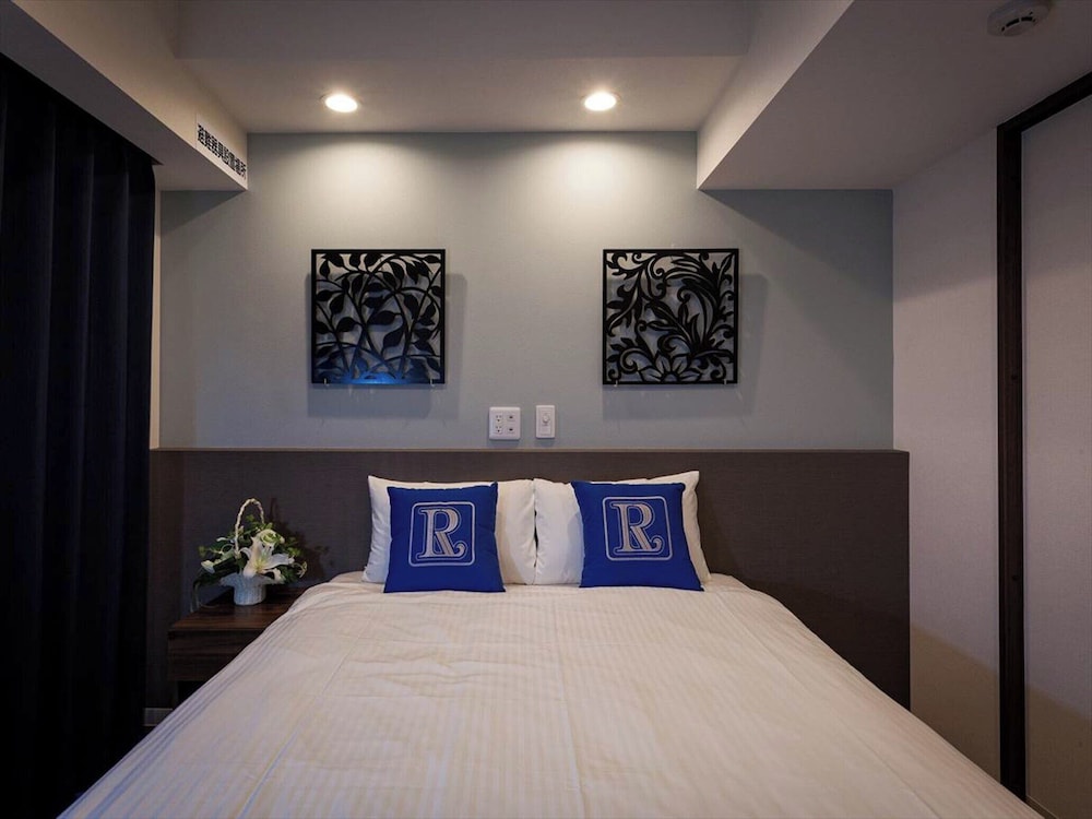 Living Inn Asahibashiekimae Premier 25/60