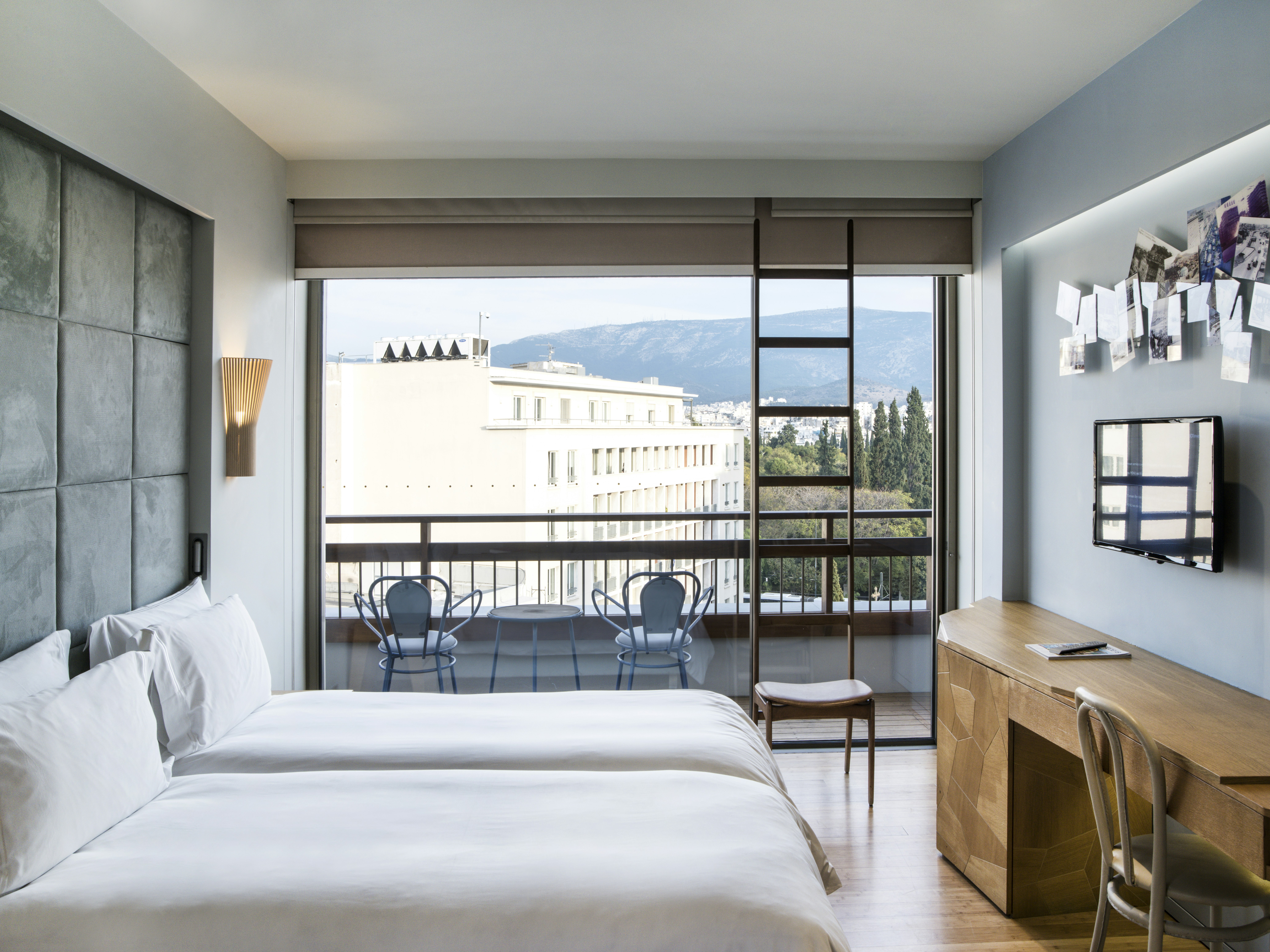 New Hotel 9/61