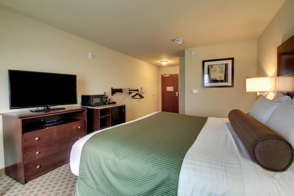 Stanton Inn And Suites 11/52