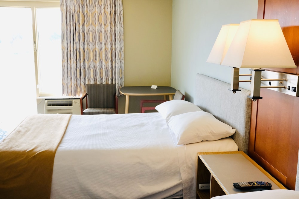 Regency Inn 52/72