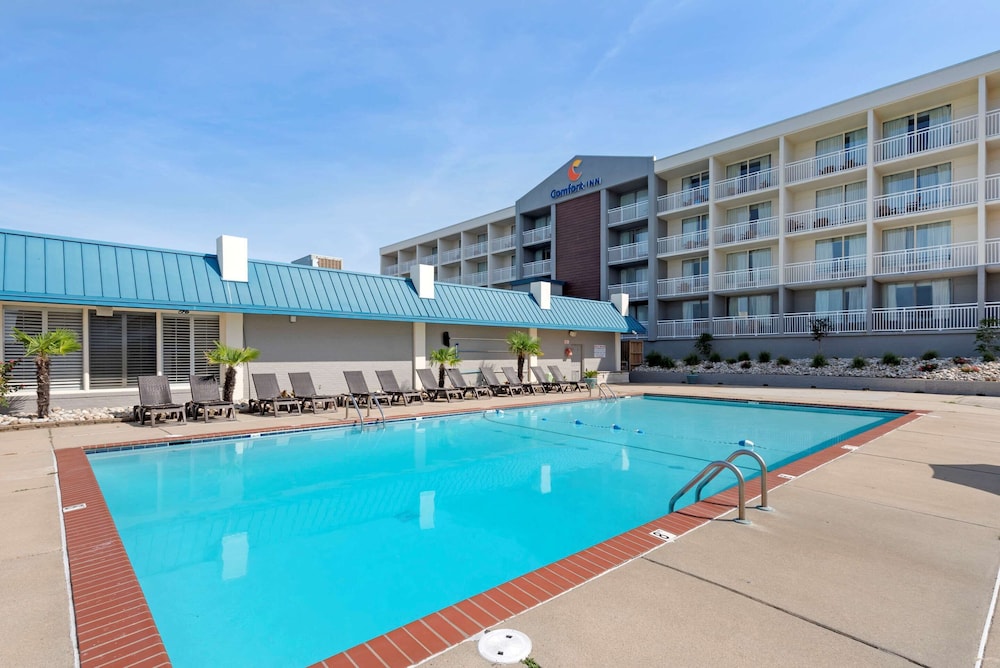 Comfort Inn On The Ocean 9/16