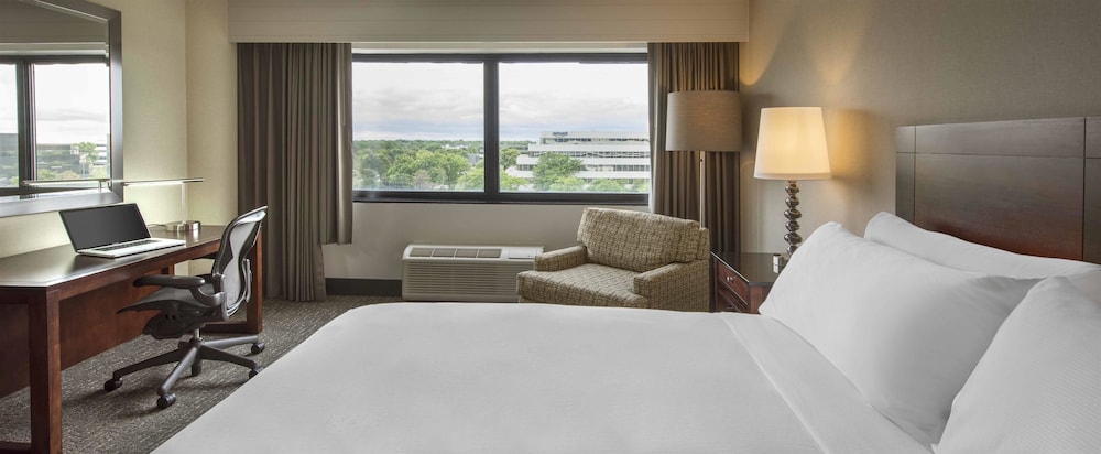 Doubletree By Hilton Chicago Schaumburg 11/45