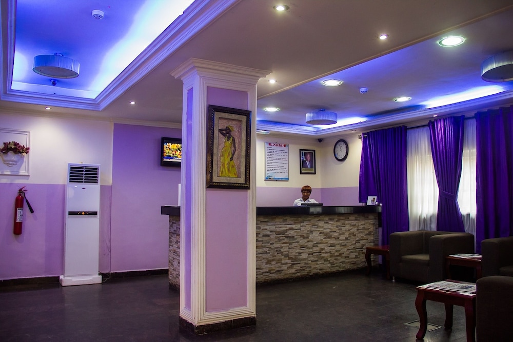 Beni Hotels 4/33