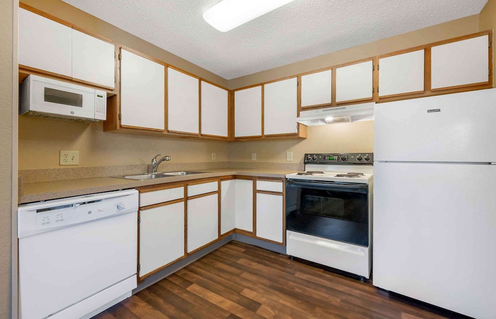 Extended Stay America - Jacksonville-Salisbury Rd-Southpoint 1/46