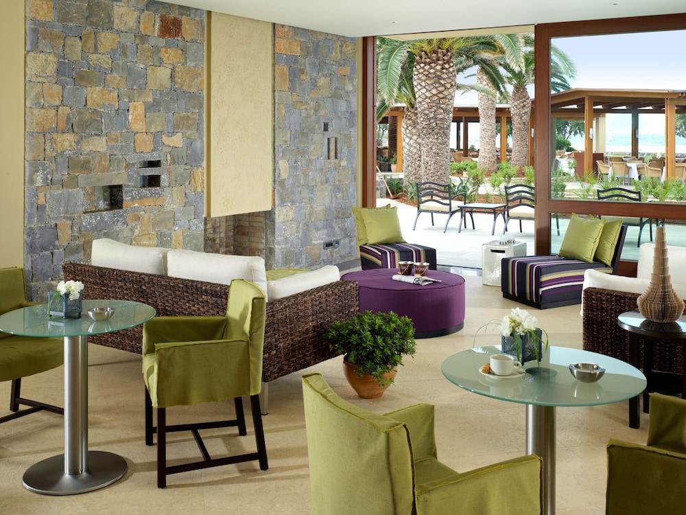 Kernos Beach Hotel and Bungalows 24/50