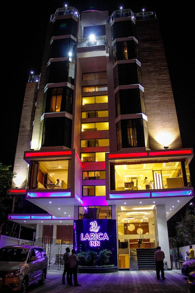 Regenta Inn Larica Ct 2/68