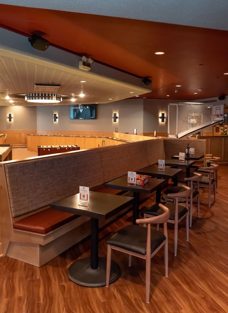 Hotel 116 Coast Bellevue Hotel 50/67