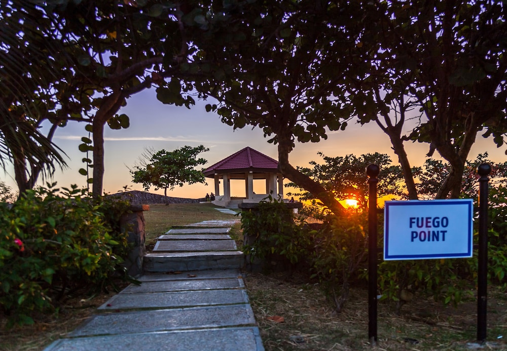 CLUB PUNTA FUEGO 34/47