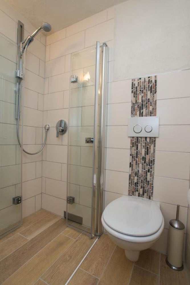 Mosellandhotel Im Enderttal Zum Onkel Willi 32/37