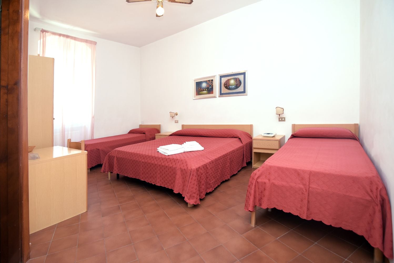 1 Bedroom, Economy, Quadruple, Double and Twin Beds