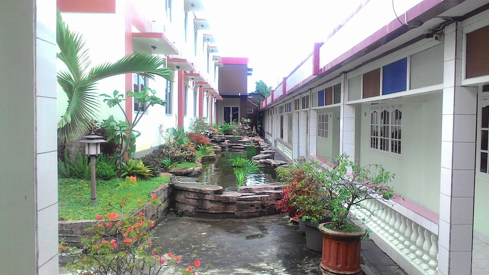 HOTEL BANDARA SYARIAH 3/48