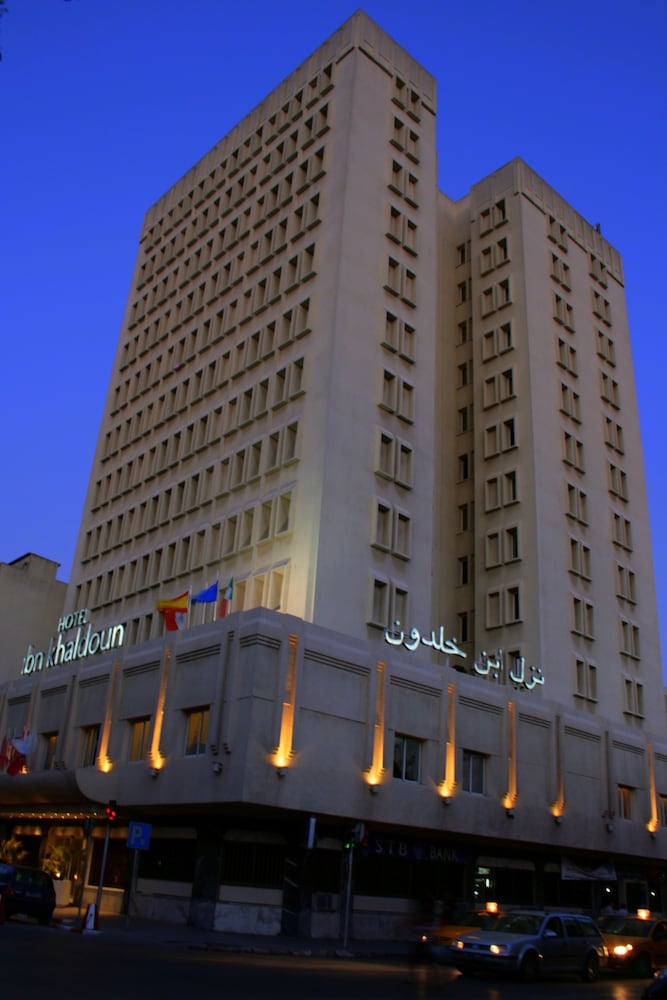 Yadis Ibn Khaldoun in TUNIS