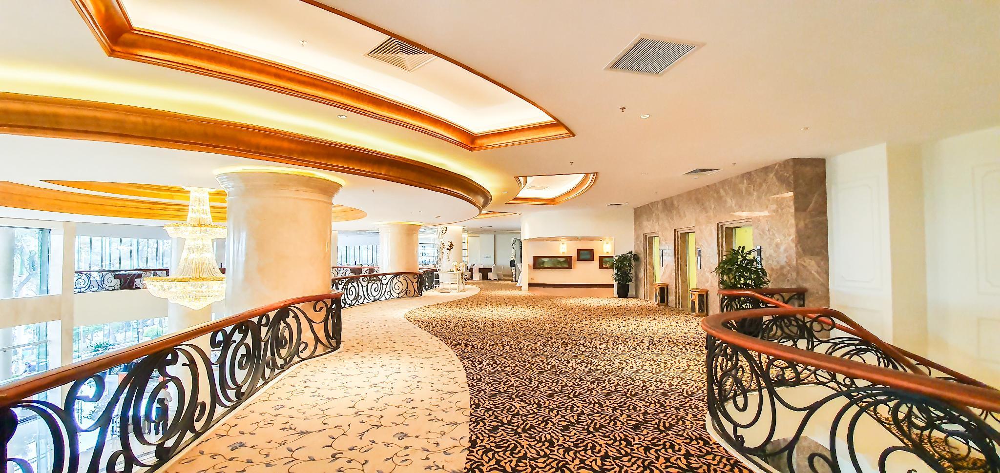 Saigon Halong Hotel 29/43