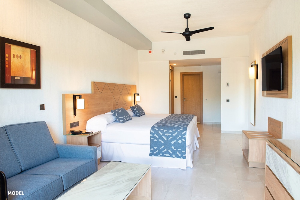 Hotel RIU Santa Fe 39/81
