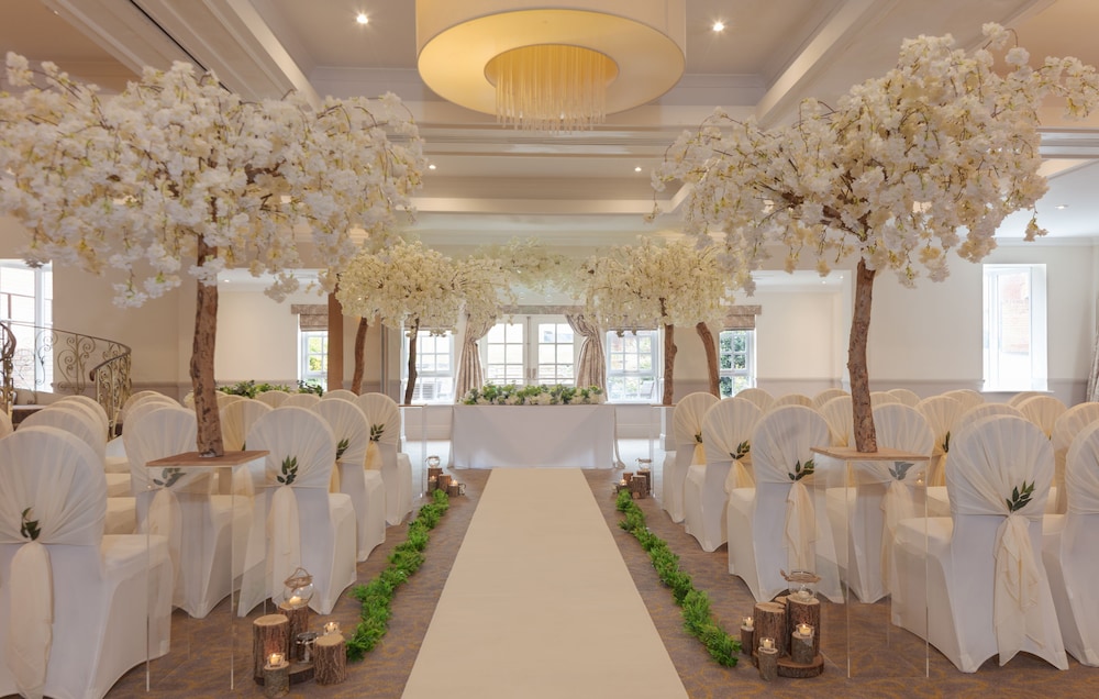 Albrighton Hall and Spa, a member of Radisson Individuals 60/73
