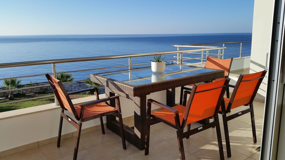 Villa Proistakis 16/34