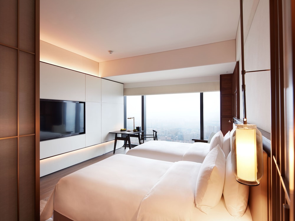 Shangri-La Nanning 15/48