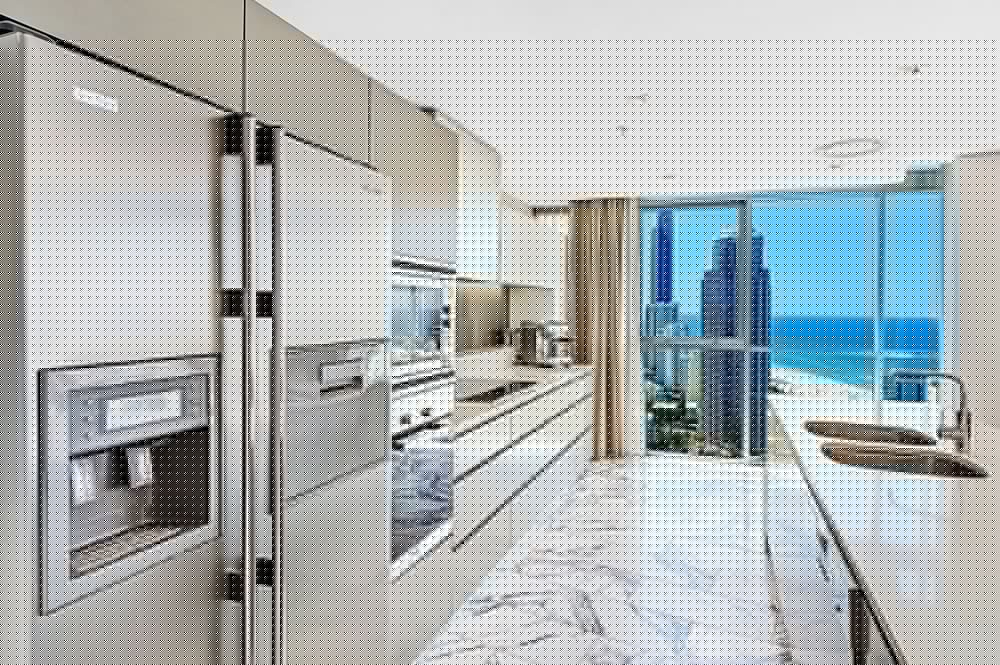 Artique Surfers Paradise 39/74