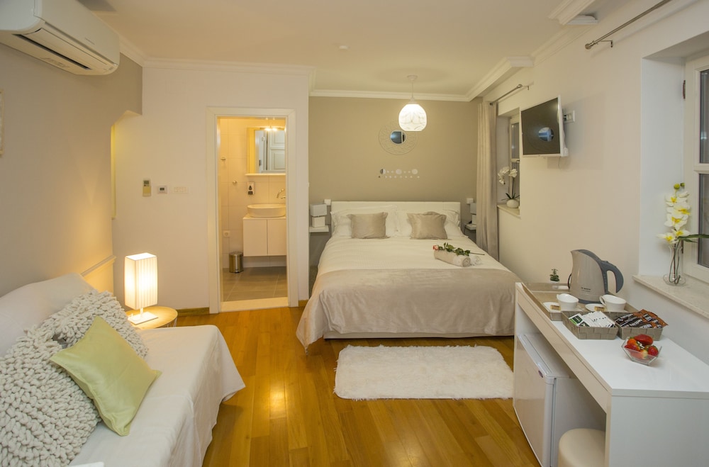 Villa Daky 14/50