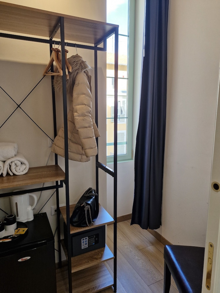 Boutique Hotel Neptune Nice 16/30