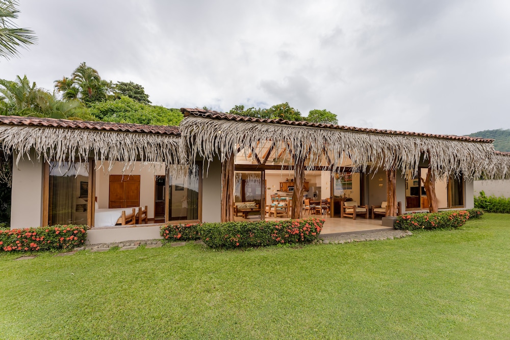 Autograph Collection Hotel Punta Islita 70/76