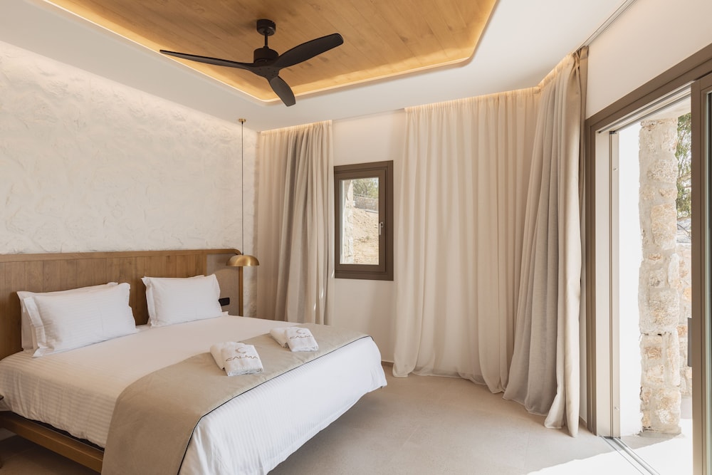 Calma Suites Mykonos 11/42