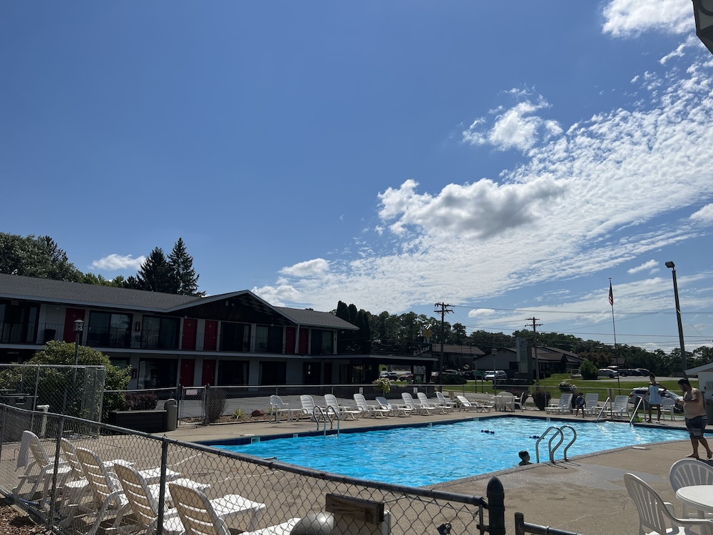 All Star Value Inn 67/74