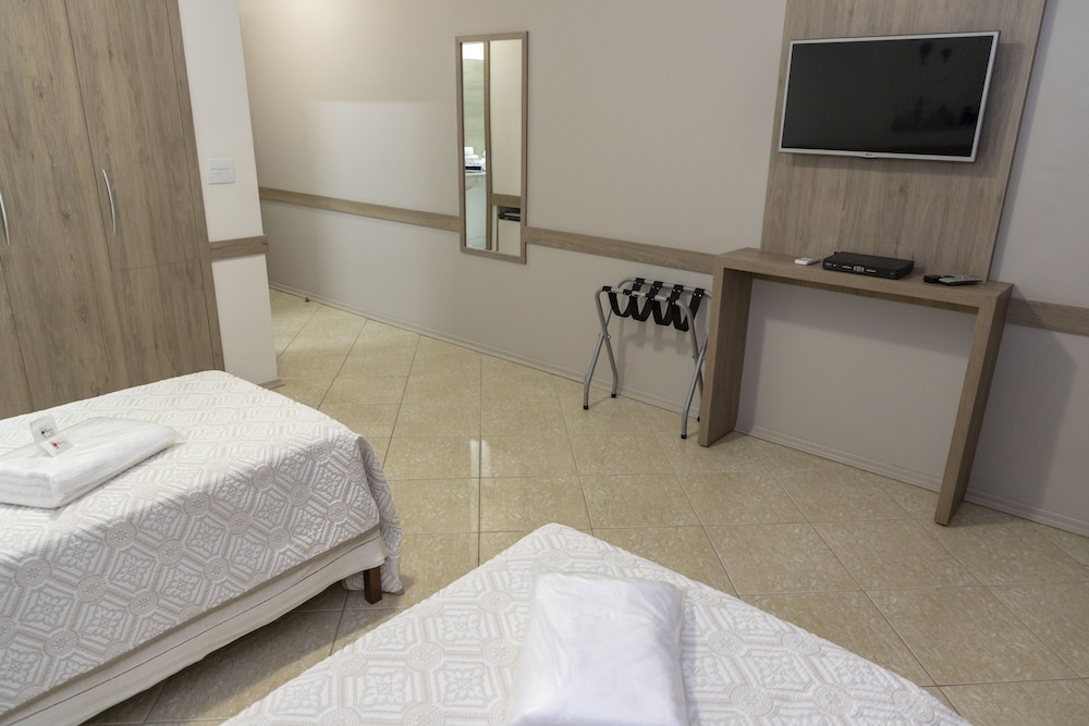 Realce Hotel 33/71