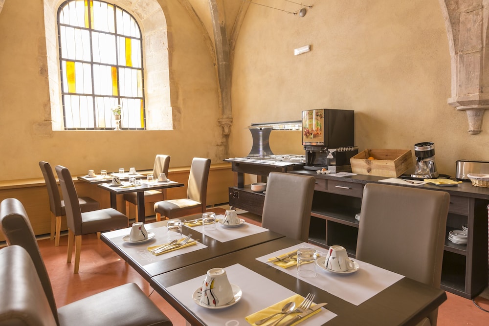 Appart'hotel Odalys City Dijon Centre Les Cordeliers 59/78