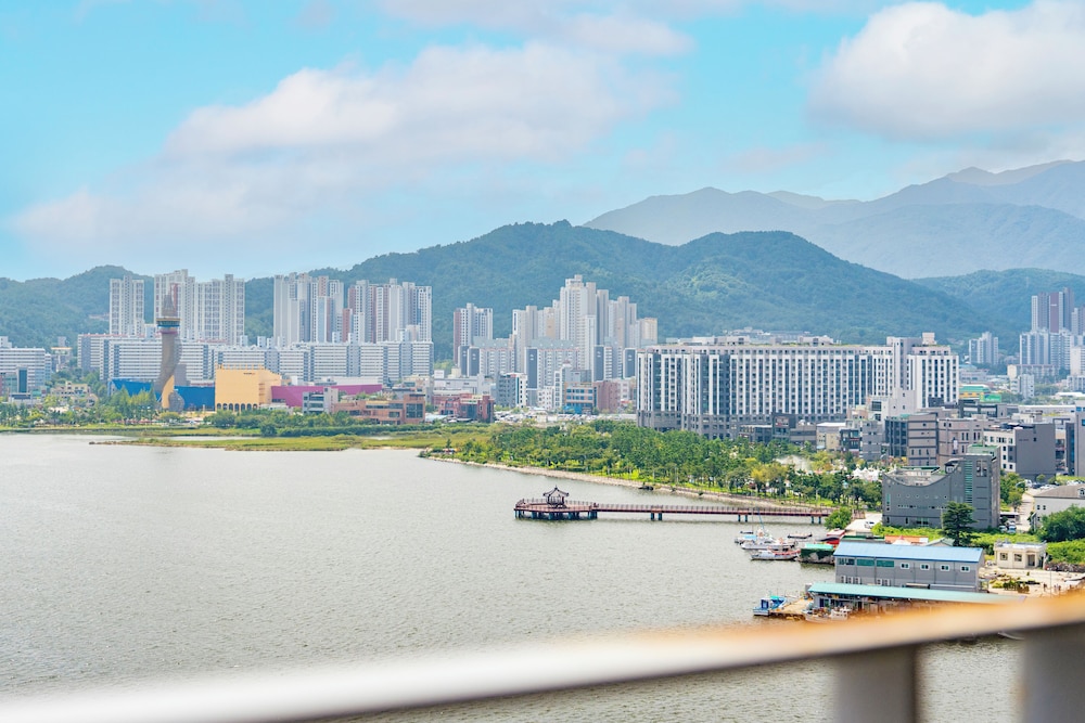 Sota Suite Sokcho Worldsky 36/45