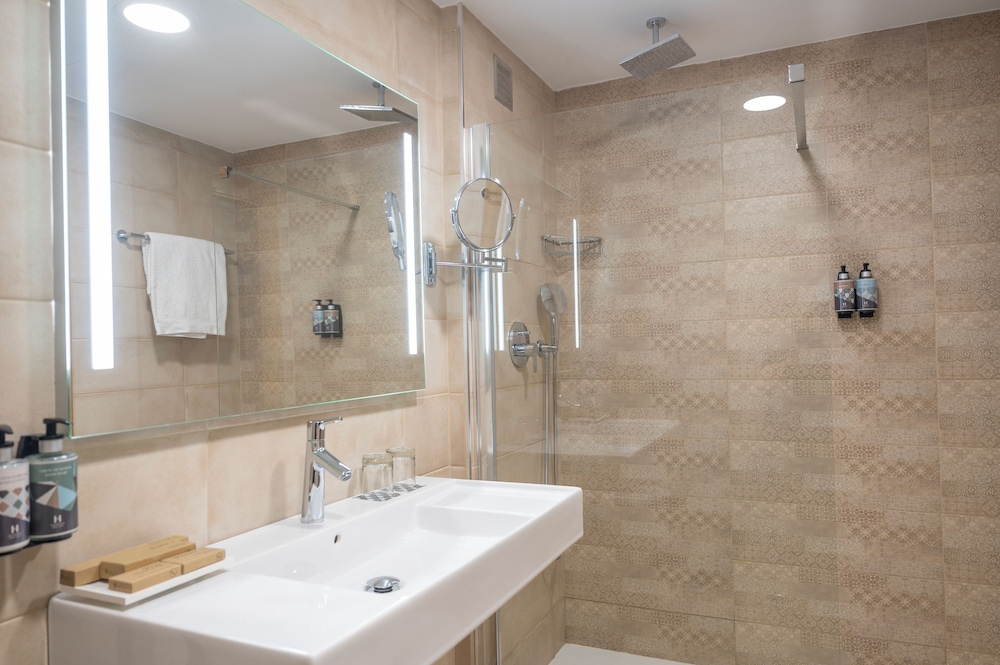 Hesperia Sant Just 62/65