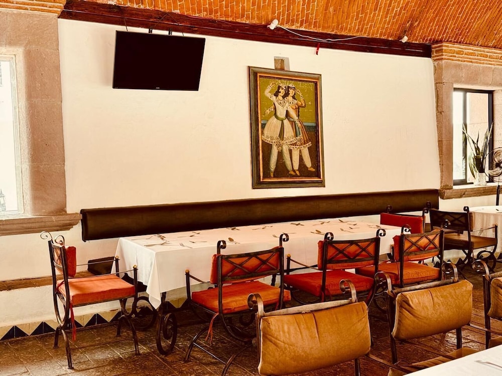 Hotel La Pitaya 61/69