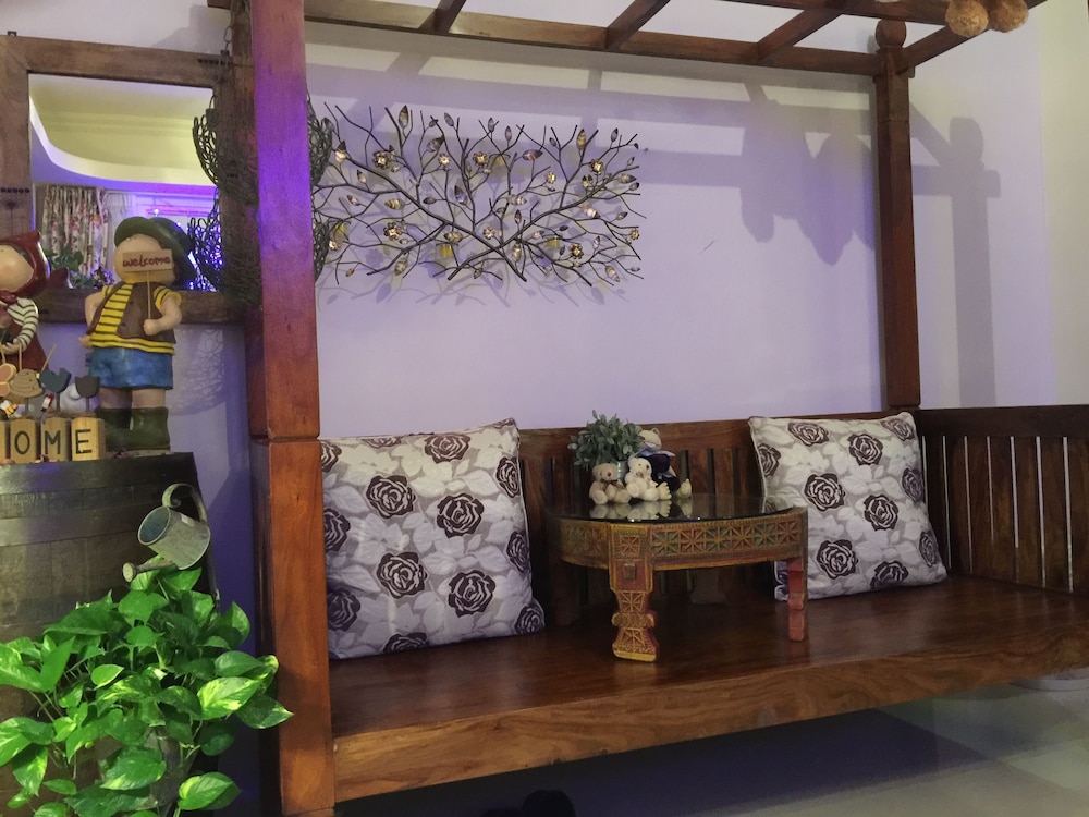 Hualien Paris Home B&B 62/66