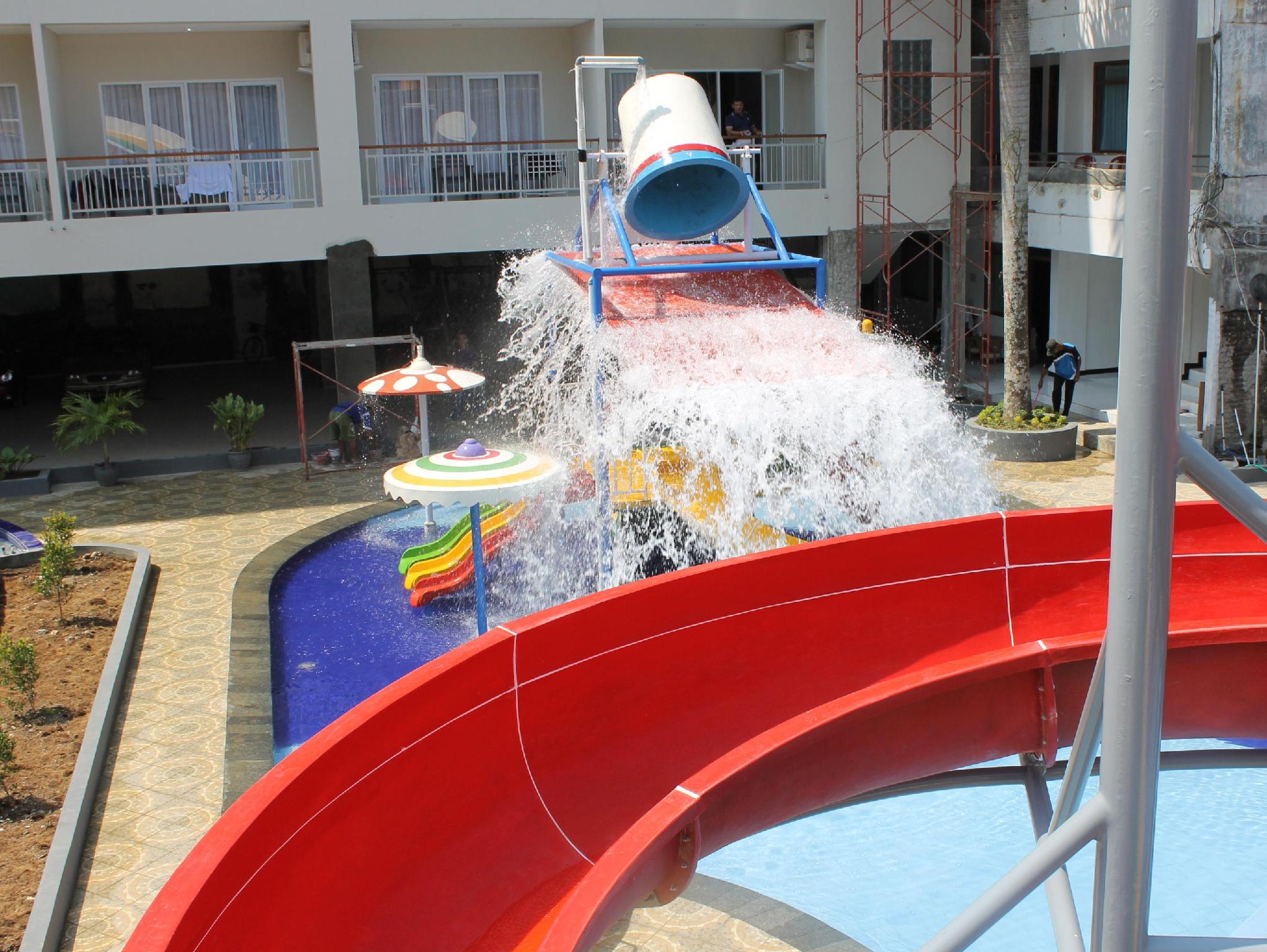 Grand Aquarium Hotel Pangandaran 19/35