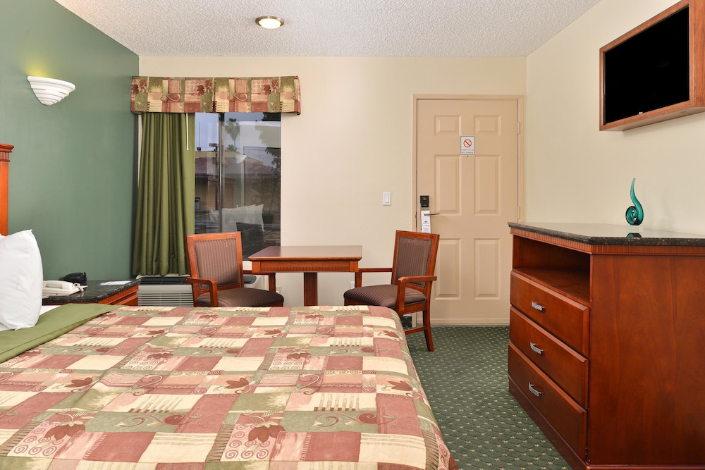 Americas Best Value Inn Redlands San Bernardino 13/19