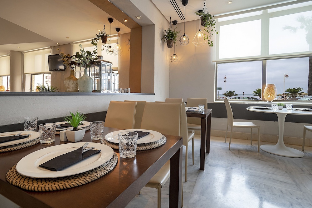 Hotel Cadiz Paseo Del Mar Affiliated By Melia 48/68