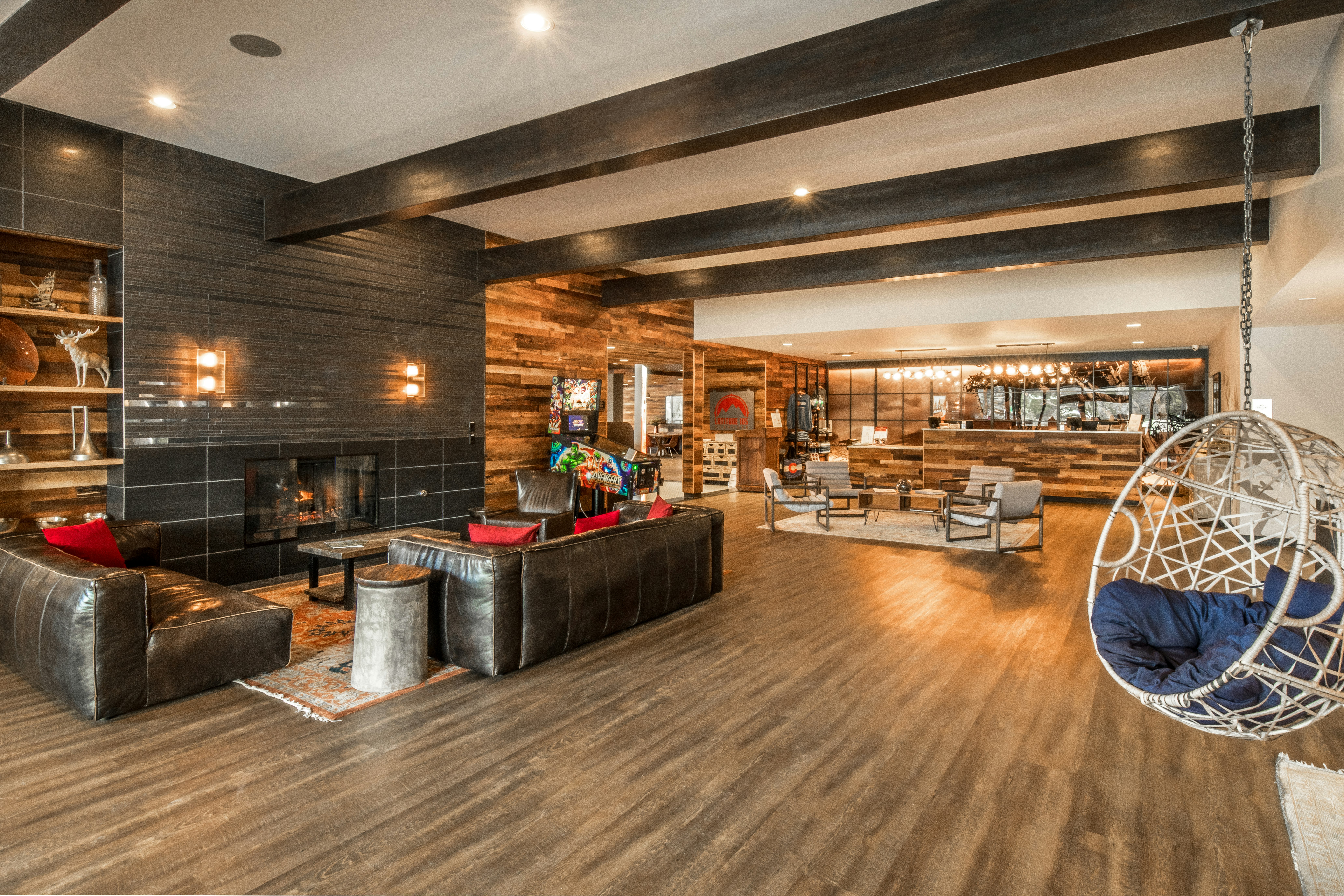 Holiday Inn Estes Park 48/84