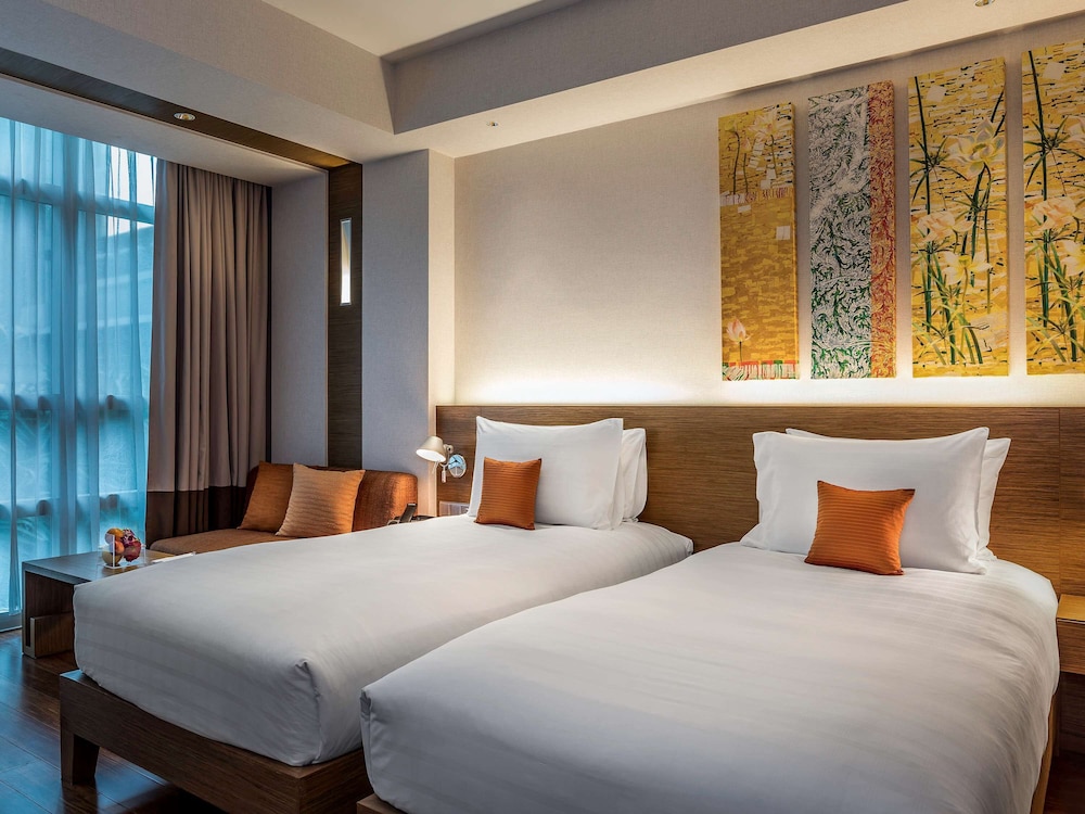 PULLMAN BANGKOK KING POWER 19/73