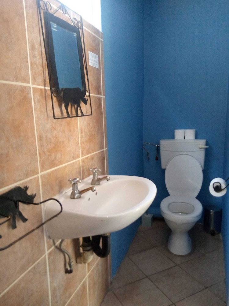 Fawlty Towers 49/50
