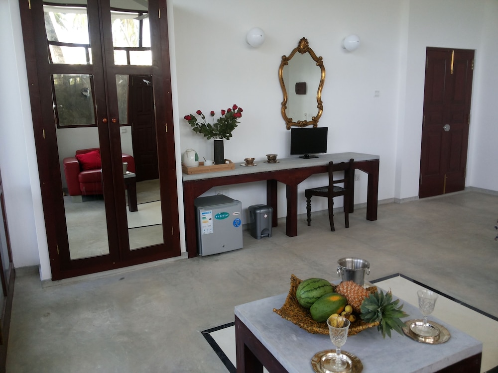 Taj Tangalle Boutique Hotel 15/35