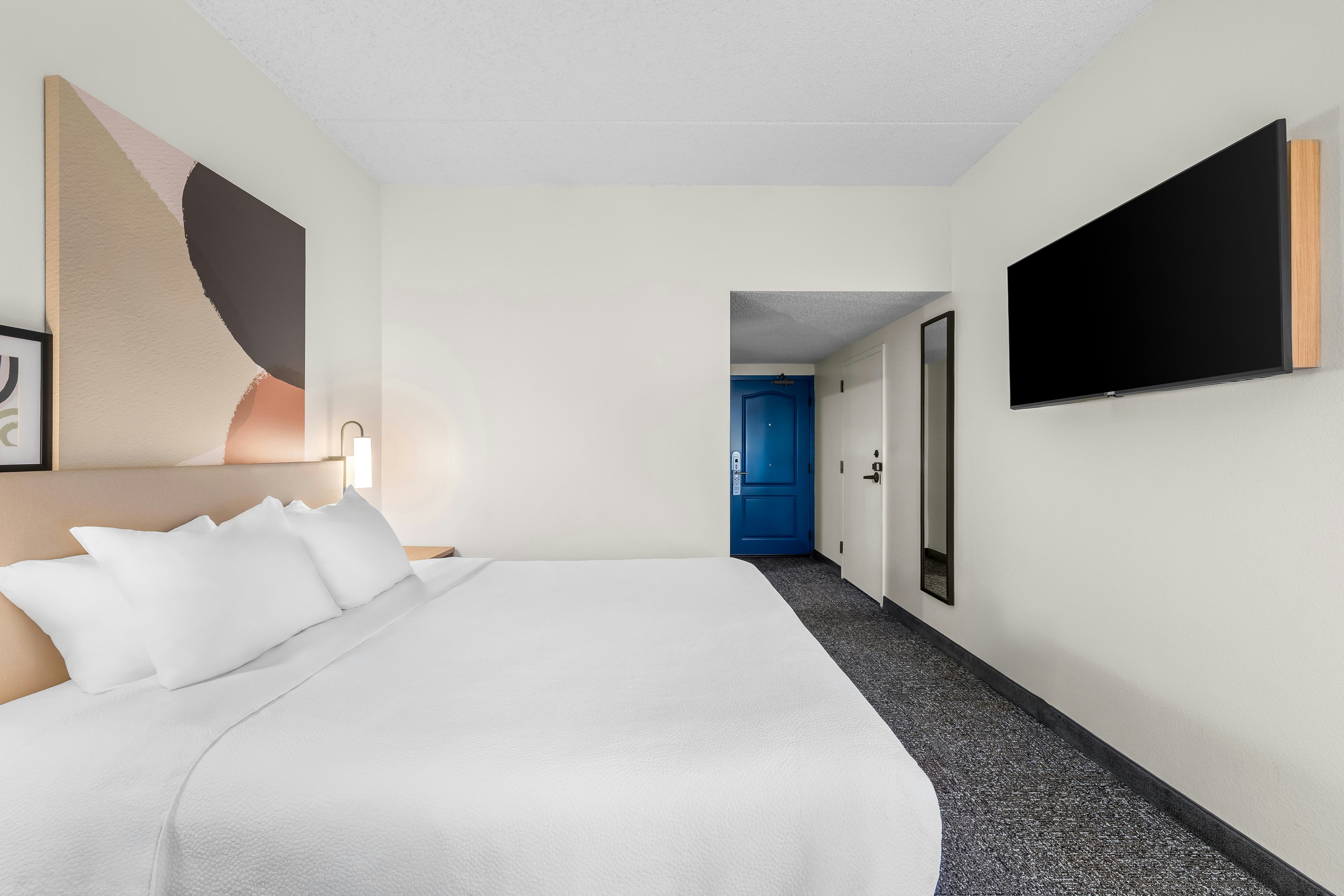ROOM, KING BED, ACCESSIBLE