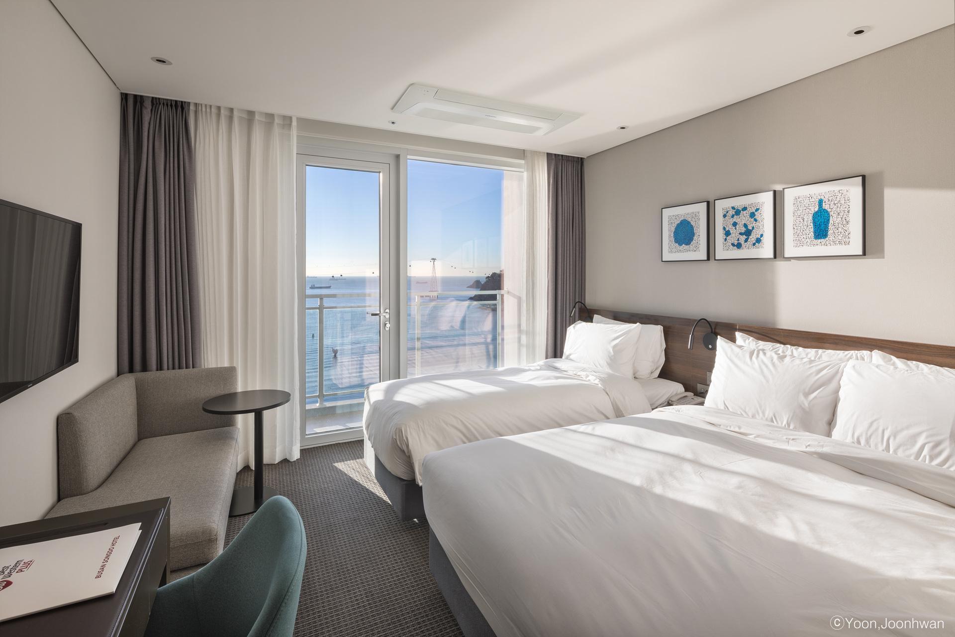 Ocean, City, Deluxe, Family, Terrace