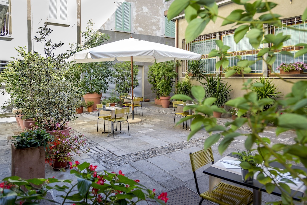 Hotel Tre Re 7/62