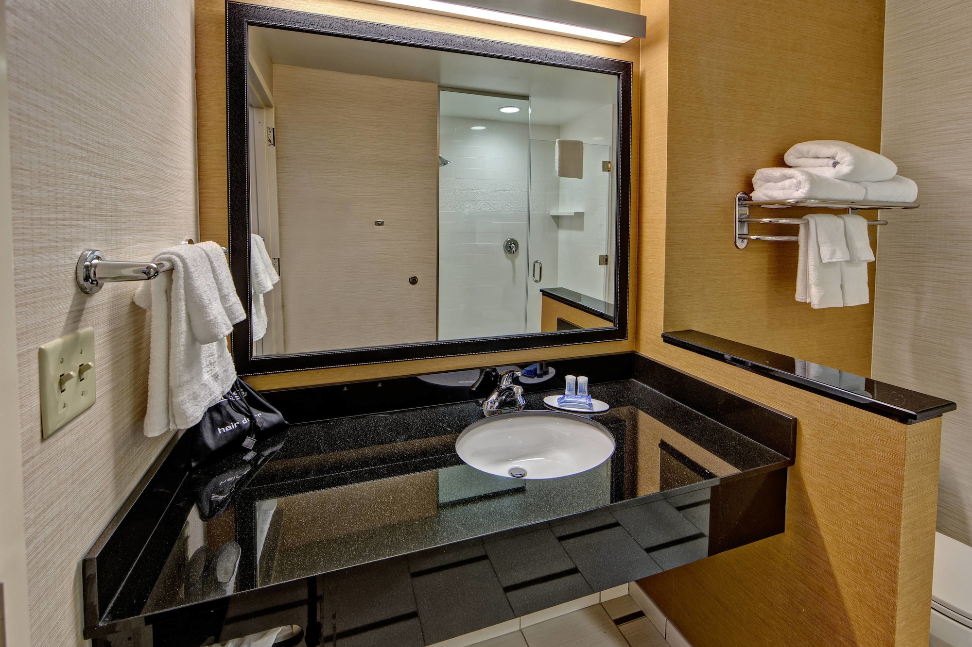 غرفة بسريرين كوين، Fairfield Inn And Suites Jackson 6/6
