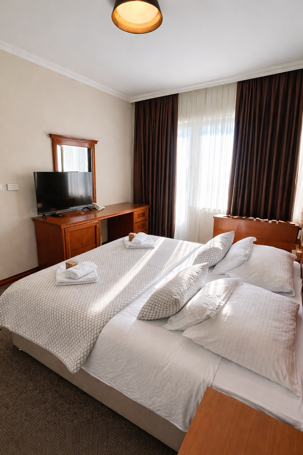 Bristol Hotel 11/50