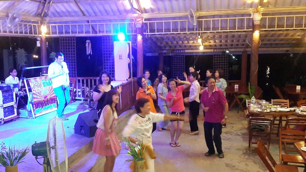 Touch Star Resort 45/66