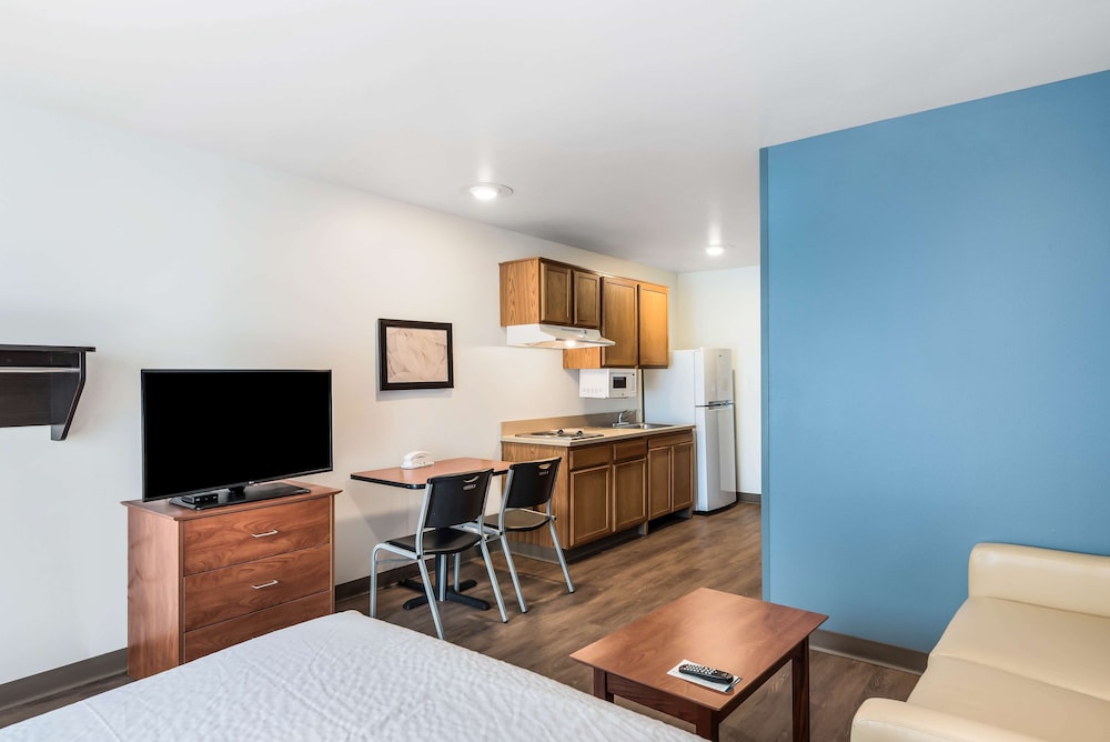 Extended Stay America Select Suites - Orlando - East 31/42