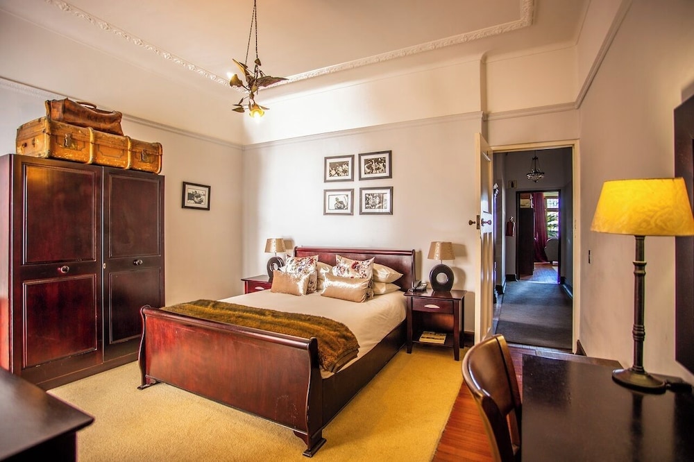 Cape Riviera Guesthouse 3/50