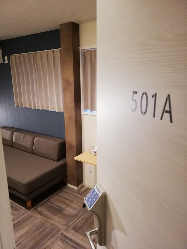 Shinsaibashi House 4/47